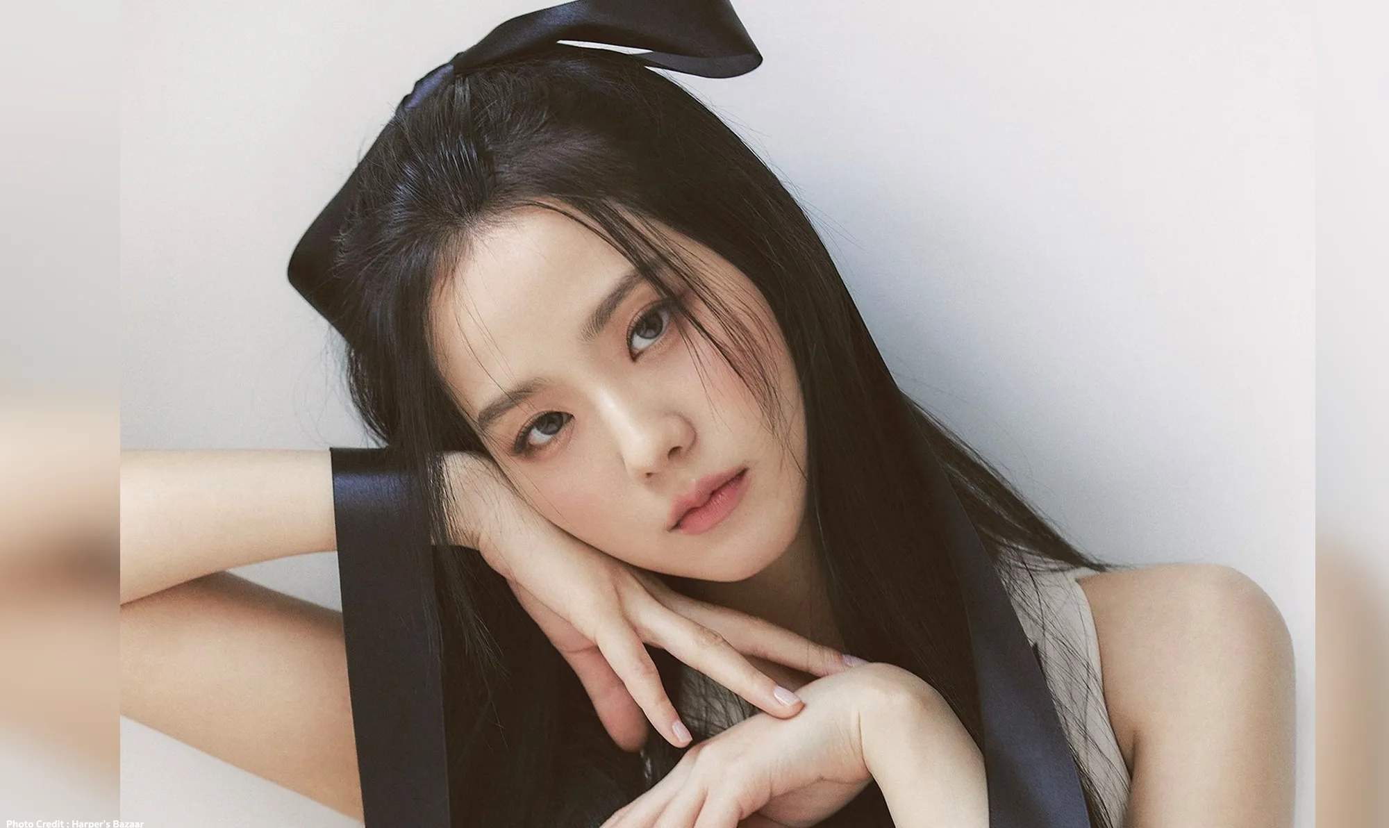 ดีไซเนอร์ยุโรปกล่าวหา Jisoo (BLACKPINK) ยืมชุดแล้วไม่คืน จุดประเด็นร้อนวงการแฟชั่น ขณะยังไร้คำชี้แจงจากต้นสังกัด