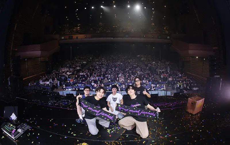 006.webp