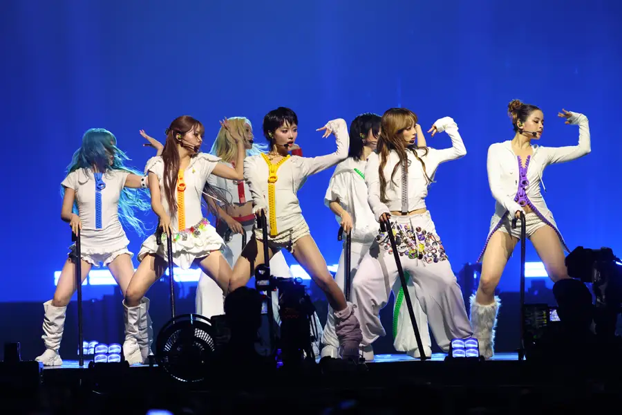 XG ระเบิดพลังสุดคอร์! ขนทัพเพลงฮิตสาดความมันส์นันสต็อป มัดใจ ALPHAZ ไทย ใน  “XG WORLD TOUR: THE CORE IN BANGKOK”