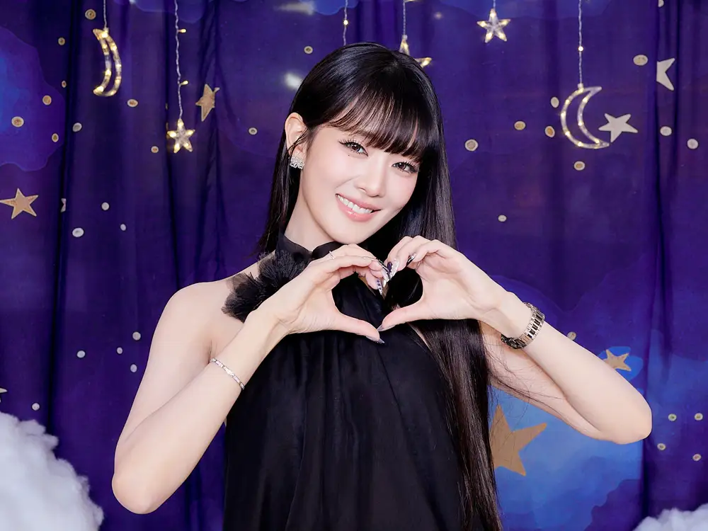“มินนี่ (MINNIE of i-dle)” เสิร์ฟความสเปเชียลให้ NEVERLAND แบบใกล้ชิด โชว์ Live Session เปิดตัวดิจิทัลอัลบั้มเพลงไทย หูเคลือบทองทั้งงาน!!